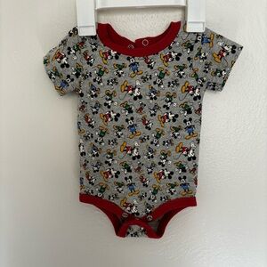DISNEY PARKS Mickey Mouse Print 3 month Bodysuit Red Trim Excellent Condition